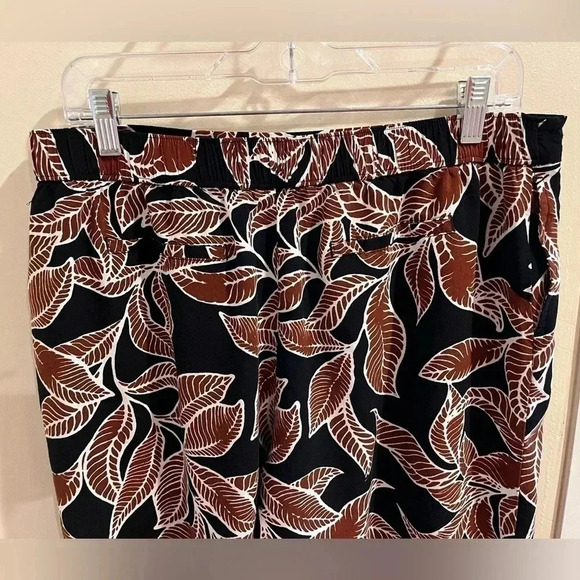 Apt 9 Size Large Wide Leg Light Weight Cropped Lounging 100% Rayon Pants - Picture 6 of 7